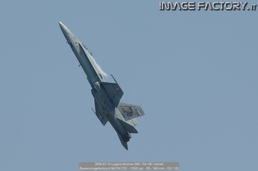 2005-07-15 Lugano Airshow 084 - FA-18C Hornet